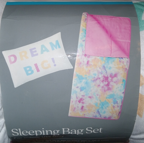 COMFORT BAY Sleeping bag set NEW PURCHASED AT AUCTION ⭐️ I NEED A BOY SET - Picture 2 of 4